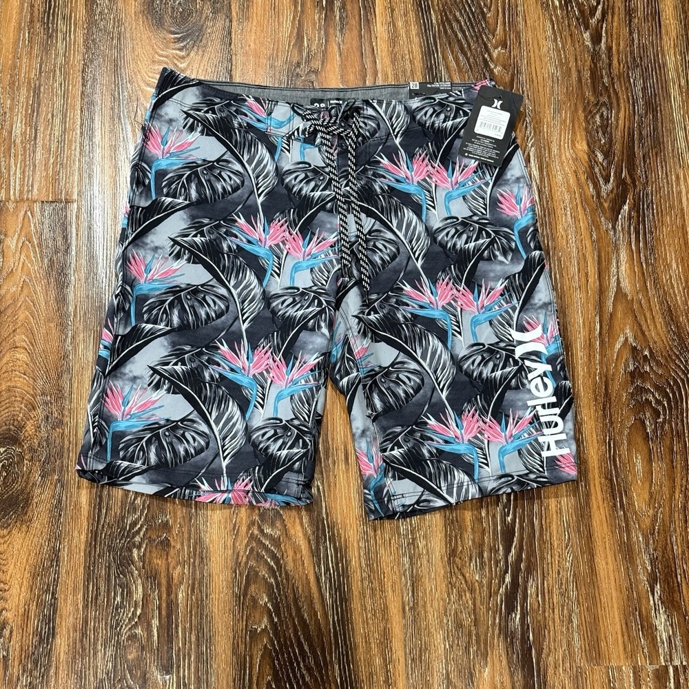NWT Hurley Mens 34 Black Bird of Paradise 4 Way Stretch 9.5" Board Shorts